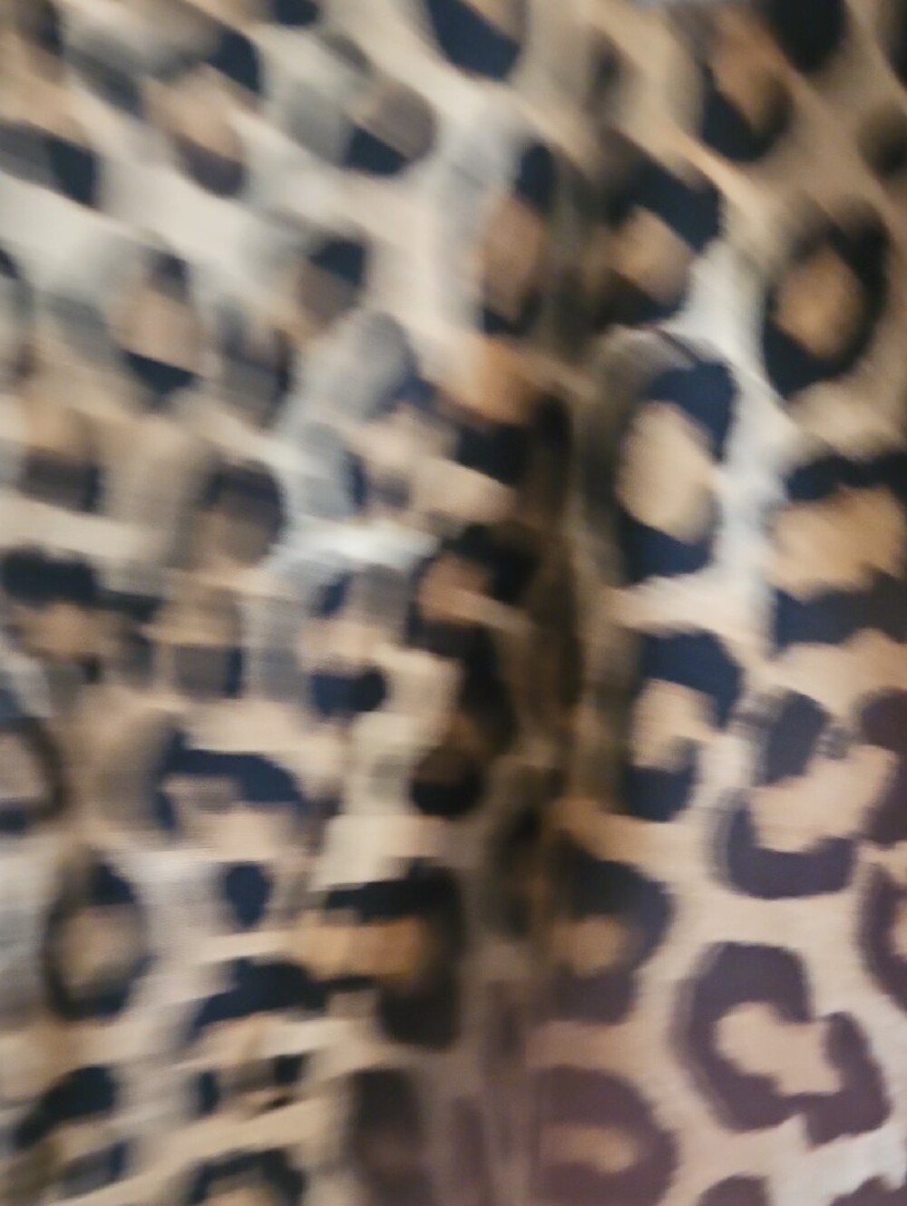 Chico's Leopard Print Straight-Leg Pants - Brown/Tan Chicos Size 2.5 - Picture 6 of 10